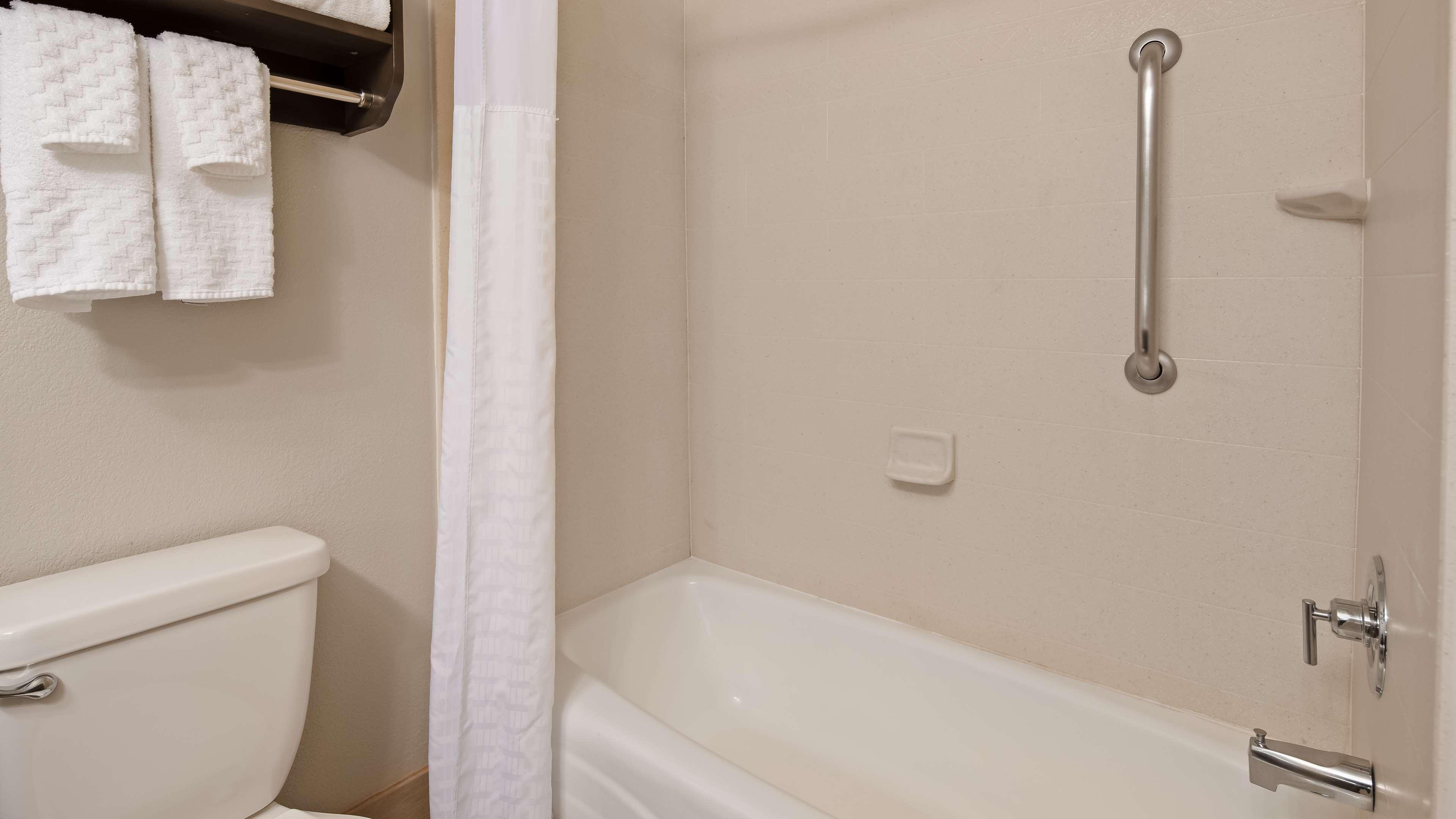 Best Western Plus Liberal Hotel & Suites Екстериор снимка
