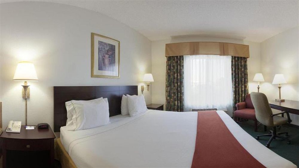 Best Western Plus Liberal Hotel & Suites Екстериор снимка